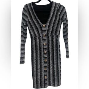 Vintage Gray Long Sleeve Striped Knit Dress with buttons for design size small